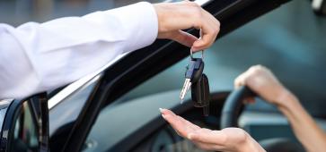 To Lease or Not To Lease a Car
